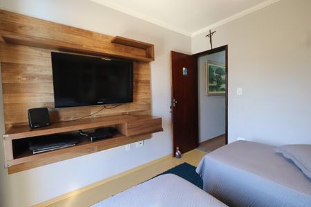 Casa de condomínio à venda com 71m², 2 quartos e 1 vagaQuarto 2