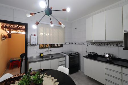 Casa de condomínio à venda com 71m², 2 quartos e 1 vagaCozinha