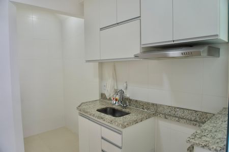 Apartamento para alugar com 77m², 3 quartos e 2 vagas Apartamento para alugar com 77m², 3 quartos e 2 vagasCozinha
