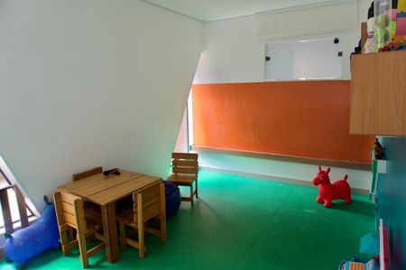 Apartamento para alugar com 77m², 3 quartos e 2 vagas Apartamento para alugar com 77m², 3 quartos e 2 vagasÁrea Comum - Brinquedoteca