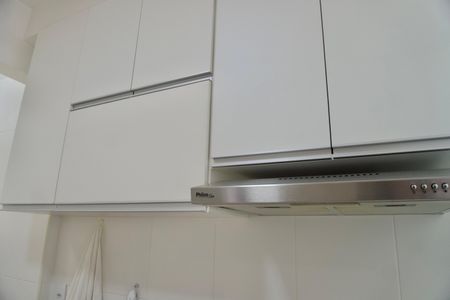 Apartamento para alugar com 77m², 3 quartos e 2 vagas Apartamento para alugar com 77m², 3 quartos e 2 vagasCozinha - Armários