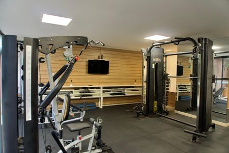 Apartamento para alugar com 77m², 3 quartos e 2 vagas Apartamento para alugar com 77m², 3 quartos e 2 vagasÁrea comum - Academia