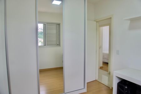 Apartamento para alugar com 77m², 3 quartos e 2 vagas Apartamento para alugar com 77m², 3 quartos e 2 vagasQuarto 2