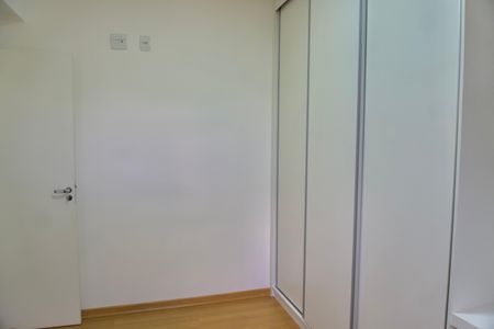 Apartamento para alugar com 77m², 3 quartos e 2 vagas Apartamento para alugar com 77m², 3 quartos e 2 vagasQuarto 3