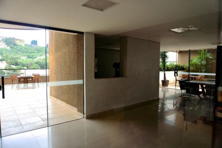 Apartamento para alugar com 77m², 3 quartos e 2 vagas Apartamento para alugar com 77m², 3 quartos e 2 vagasÁrea Comum - Salão de Festas