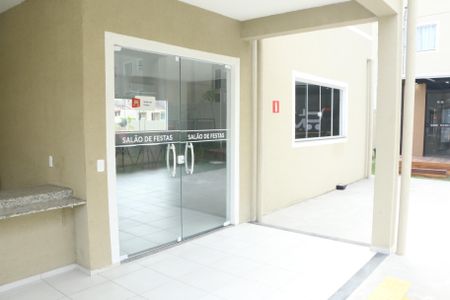 Apartamento para alugar com 50m², 2 quartos e sem vagaÁrea comum - Salão de festas