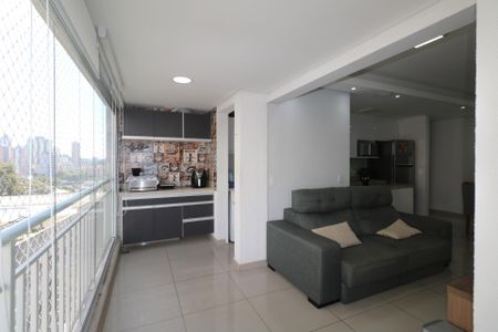 Apartamento à venda com 67m², 3 quartos e 1 vagaVaranda