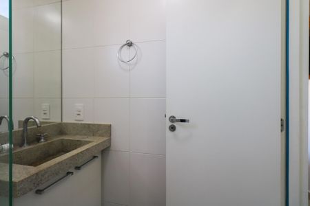 Apartamento à venda com 67m², 3 quartos e 1 vagaBanheiro da Suite
