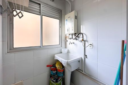 Apartamento para alugar com 55m², 2 quartos e 1 vagaÁrea de Serviço