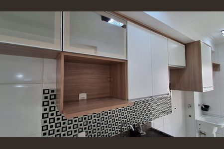 Cozinha  de apartamento para alugar com 2 quartos, 54m² em Vila Santa Rita de Cassia, São Bernardo do Campo