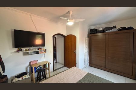 Casa à venda com 119m², 2 quartos e 2 vagasSuite 1