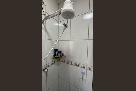 Casa à venda com 119m², 2 quartos e 2 vagasBanheiro da Suíte 2