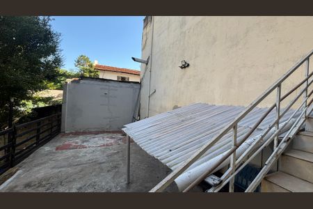 Casa à venda com 119m², 2 quartos e 2 vagasQuintal