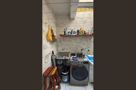 Casa à venda com 119m², 2 quartos e 2 vagasÁrea de Serviço