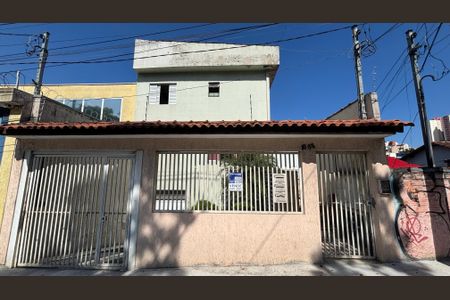 Casa à venda com 119m², 2 quartos e 2 vagasFachada