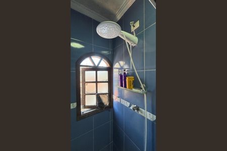 Casa à venda com 119m², 2 quartos e 2 vagasBanheiro da Suíte 1