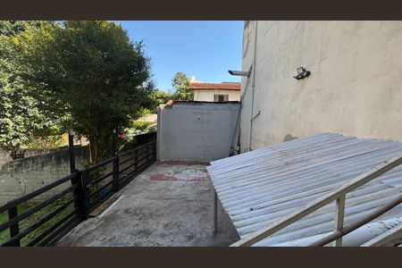 Casa à venda com 119m², 2 quartos e 2 vagasQuintal
