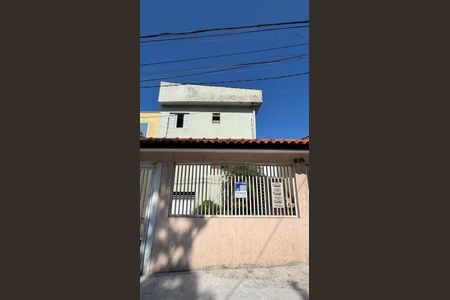Casa à venda com 119m², 2 quartos e 2 vagasFachada