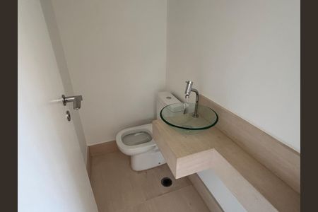 Apartamento para alugar com 155m², 3 quartos e 3 vagasLavabo