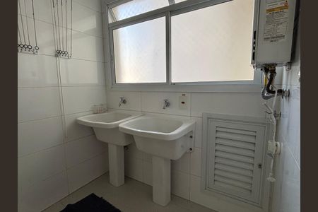 Apartamento para alugar com 155m², 3 quartos e 3 vagasÁrea de Serviço