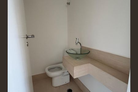 Apartamento para alugar com 155m², 3 quartos e 3 vagasLavabo