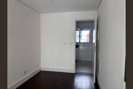 Apartamento para alugar com 155m², 3 quartos e 3 vagasCopa
