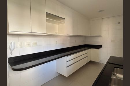 Apartamento para alugar com 155m², 3 quartos e 3 vagasCozinha