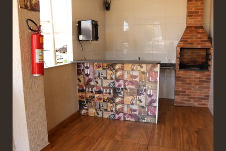 Apartamento para alugar com 46m², 2 quartos e 1 vagaÁrea comum - Churrasqueira