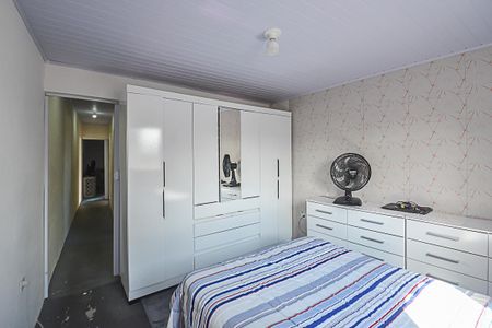 Casa à venda com 190m², 3 quartos e 4 vagas Casa à venda com 190m², 3 quartos e 4 vagasQuarto 2