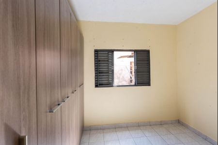Casa à venda com 100m², 3 quartos e 2 vagasQuarto 1