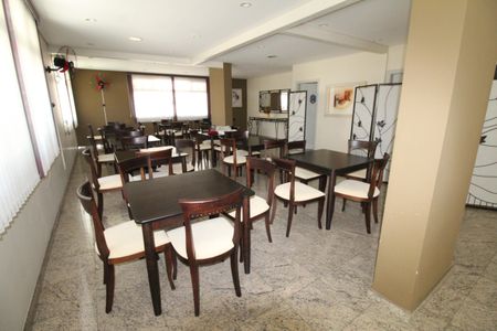 Apartamento para alugar com 160m², 3 quartos e 3 vagasÁrea comum - Salão de festas