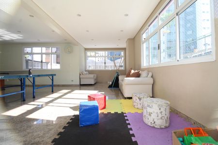 Apartamento para alugar com 160m², 3 quartos e 3 vagasÁrea comum - Brinquedoteca