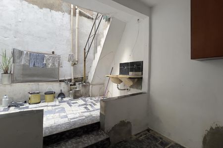 Casa para alugar com 100m², 2 quartos e 1 vagaÁrea de Serviço