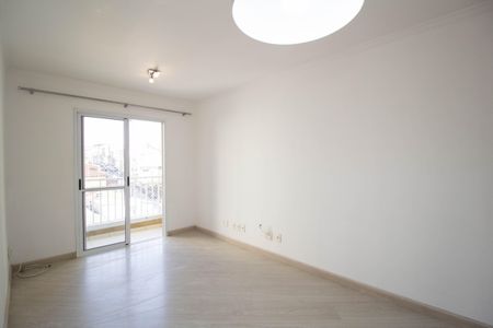 Sala de apartamento para alugar com 3 quartos, 67m² em Piqueri, São Paulo