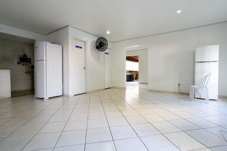 Apartamento para alugar com 67m², 3 quartos e 1 vaga Apartamento para alugar com 67m², 3 quartos e 1 vagaÁrea comum - Salão de festas