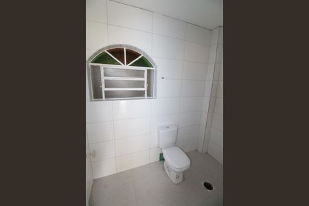 Casa para alugar com 210m², 5 quartos e 4 vagasBanheiro 2