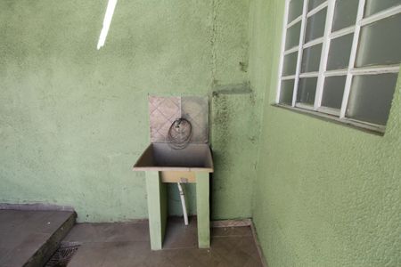 Casa para alugar com 50m², 1 quarto e sem vagaQuintal