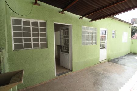 Quintal de casa para alugar com 1 quarto, 50m² em Monte Castelo, São José dos Campos