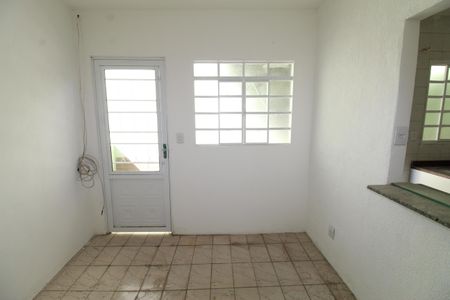 Casa para alugar com 261m², 5 quartos e 4 vagasEdícula Sala
