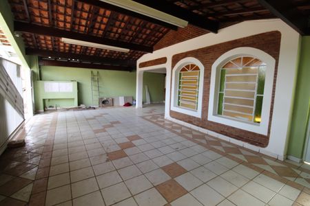 Casa para alugar com 261m², 5 quartos e 4 vagasGaragem