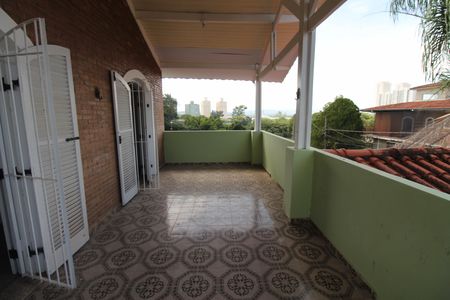 Casa para alugar com 261m², 5 quartos e 4 vagasQuarto 2