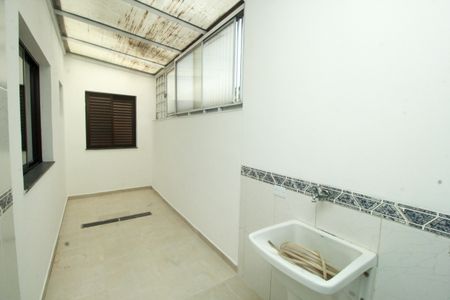 Apartamento para alugar com 69m², 2 quartos e 1 vagaÁrea de Serviço