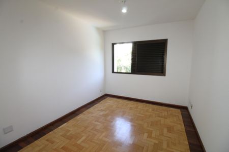 Apartamento para alugar com 178m², 4 quartos e 3 vagasQuarto 2