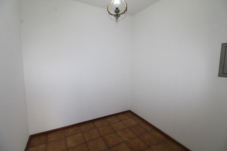 Apartamento para alugar com 178m², 4 quartos e 3 vagasÁrea de Serviço