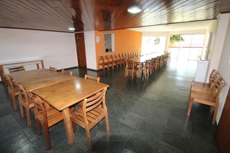 Apartamento para alugar com 178m², 4 quartos e 3 vagasÁrea comum - Salão de festas