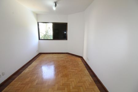 Apartamento para alugar com 178m², 4 quartos e 3 vagasQuarto 3