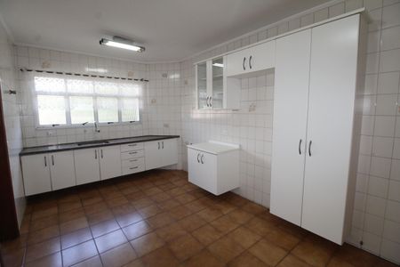 Apartamento para alugar com 178m², 4 quartos e 3 vagasCozinha