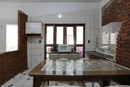 Casa para alugar com 470m², 10 quartos e 2 vagasCozinha