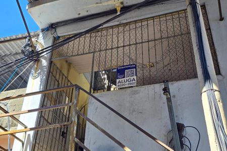 Studio para alugar com 20m², 0 quarto e sem vagaFachada + placa