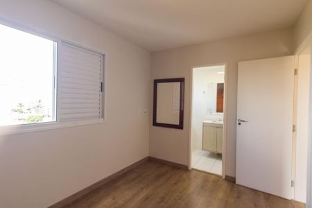 Apartamento para alugar com 54m², 2 quartos e 1 vagaQuarto 2 - Suíte